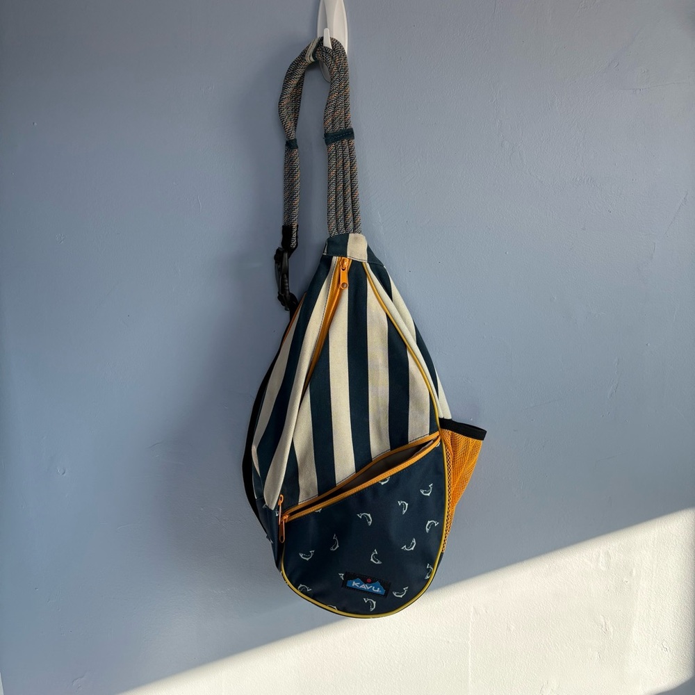 Kavu Paxton rope sling bag - nautical fish print